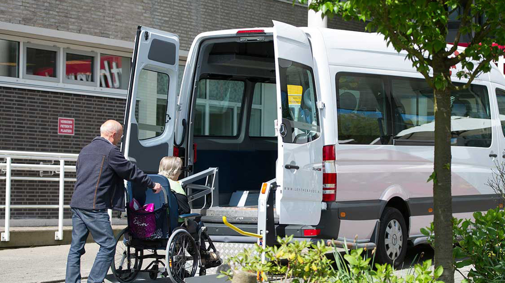 Bus Leytenrode